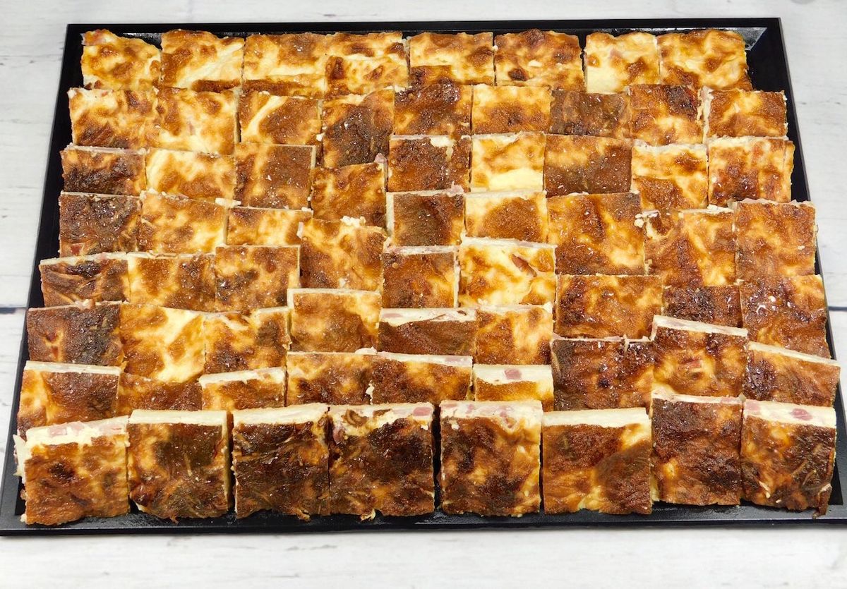Plaque de Quiche Lorraine pour Cocktails